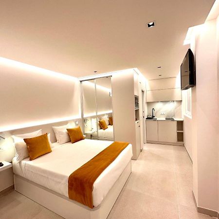 Suite Ron In Marina 2 People Puerto Deportivo 贝纳尔马德纳 外观 照片